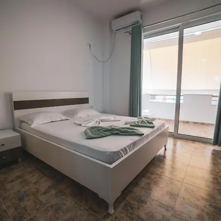 شقة Deepblue Apts 2 ساراندا